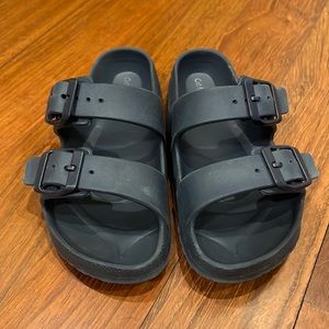 Cat & Jack sandals
